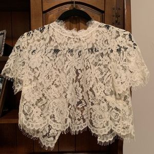 Shirley White Lace Capsleeve Top